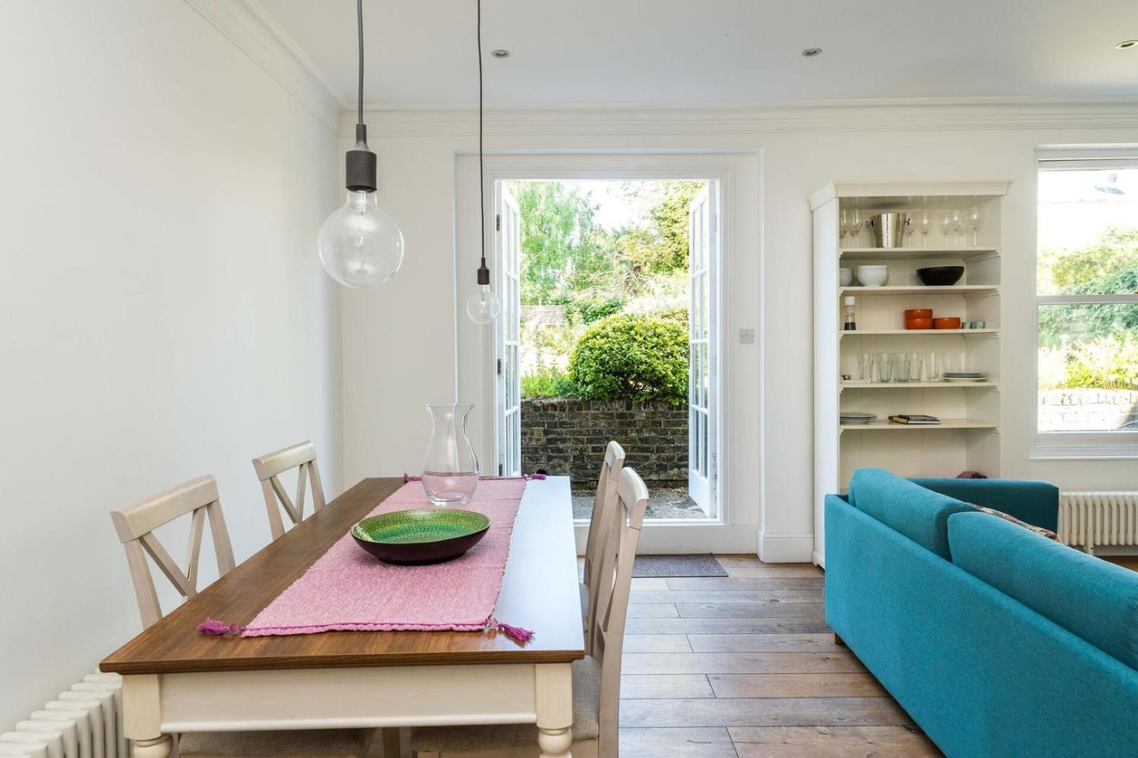 Fantastic 3 Bedroom Flat West Hampstead ลอนดอน ภายนอก รูปภาพ